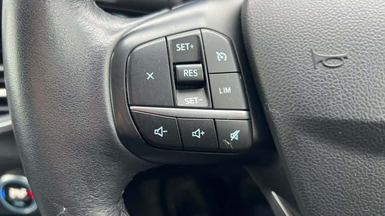 Ford Kuga 1.5 EcoBlue Titanium 5dr Auto Diesel Estate